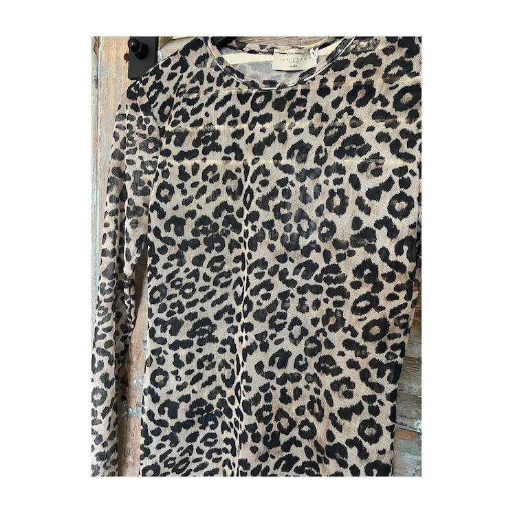 Top manches longues leopard voilage , tendance et originale