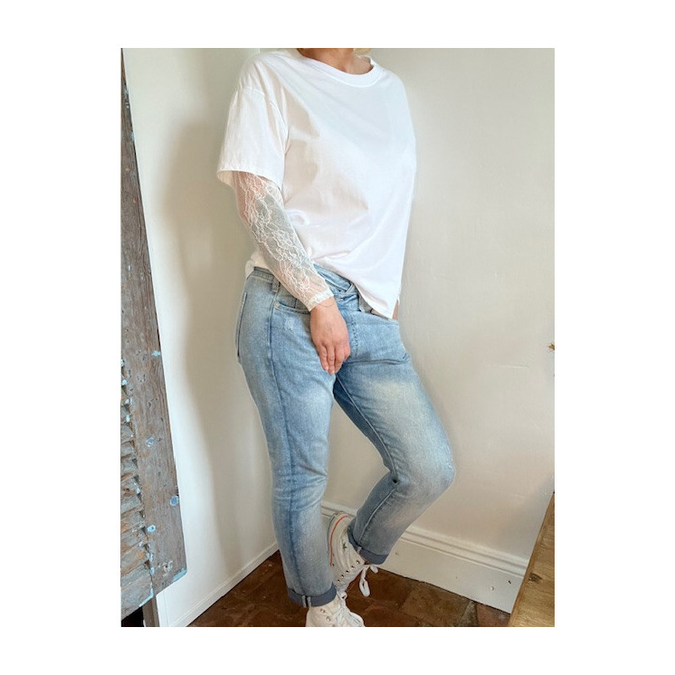 T-shirt à manches en dentelle blanche -élégante féminine