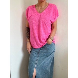 T-shirt rose fluo , pleins de peps