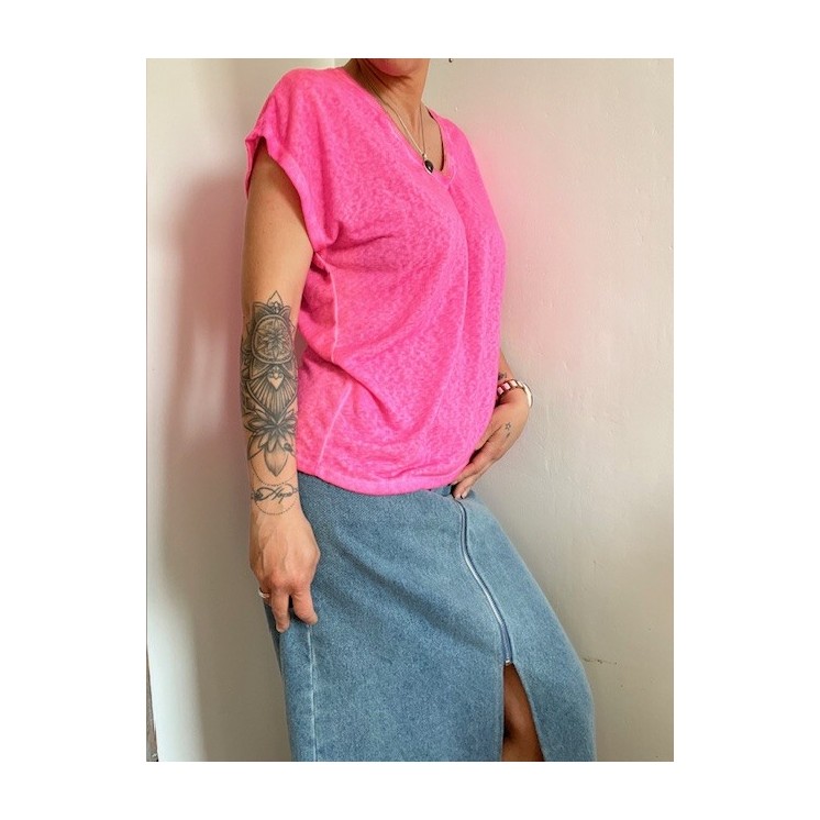 T-shirt rose fluo , pleins de peps