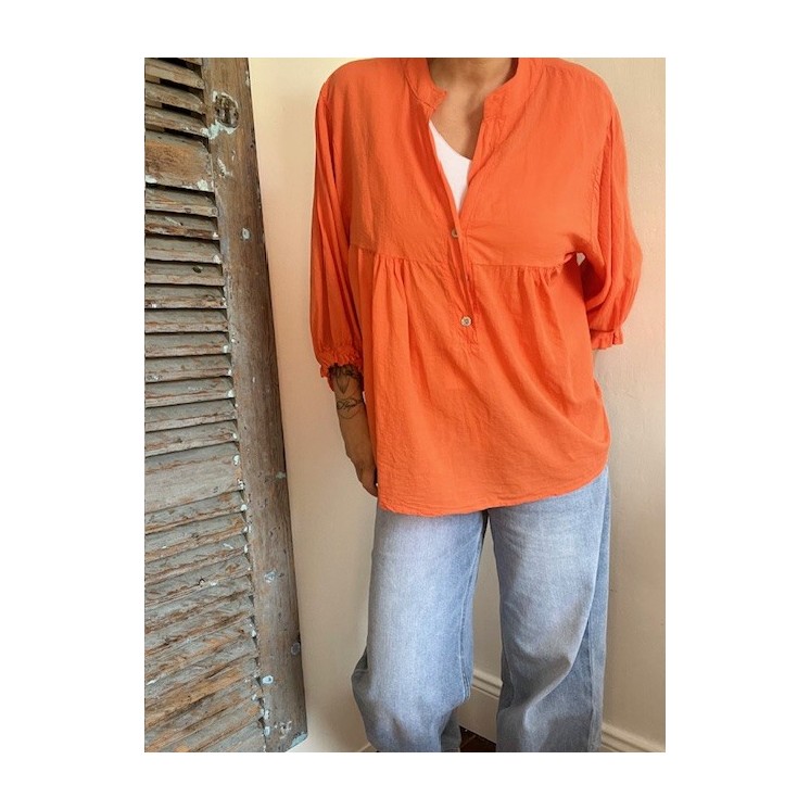 Blouse chic et légère , orange taille unique