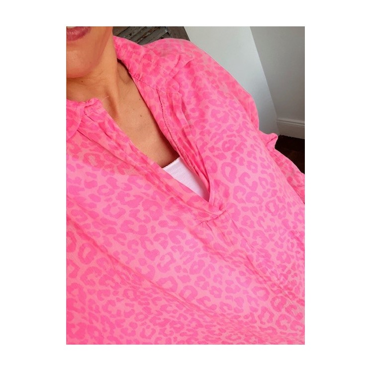 Blouse Léopard Rose fluo femme -légère& tendance été 2025