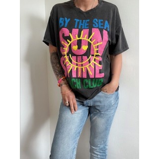 T-shirt noir avec grosses écriture SUN SHINE