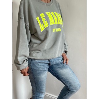 Sweat gris clair "le marais" jaune fluo&blanc style urbain chic