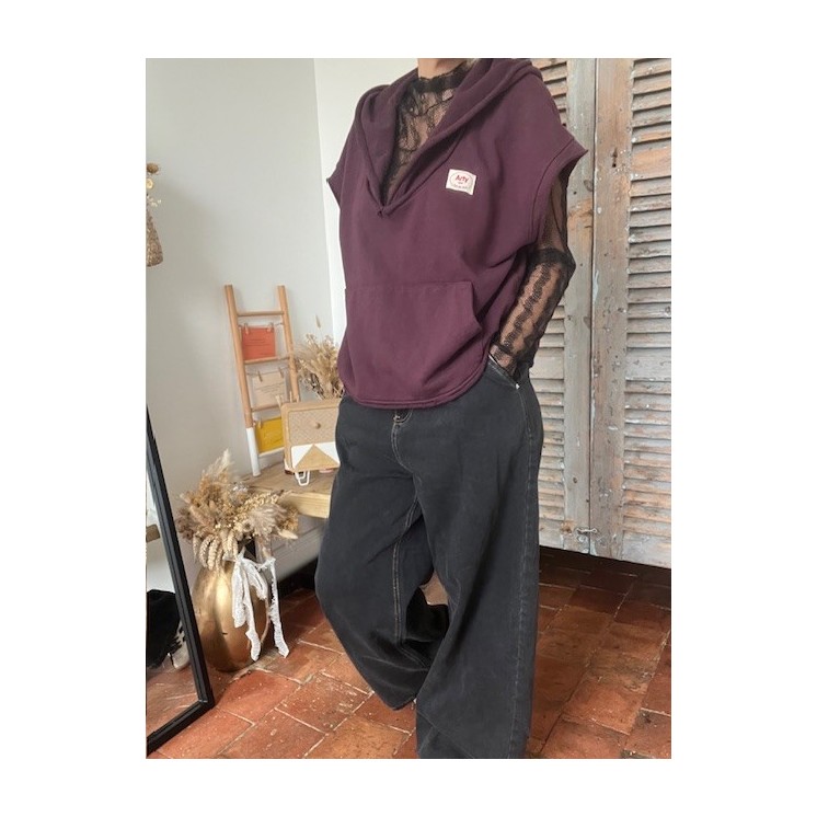 Sweat à manches courtes bordeaux-style sportwear  avec capuches