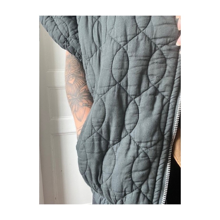 veste matelassée grise manches courtes-style et confort l'étoile by Do