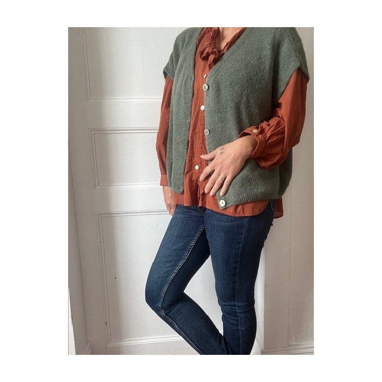 Chemise terracotta femme à volant-élégante et tendance