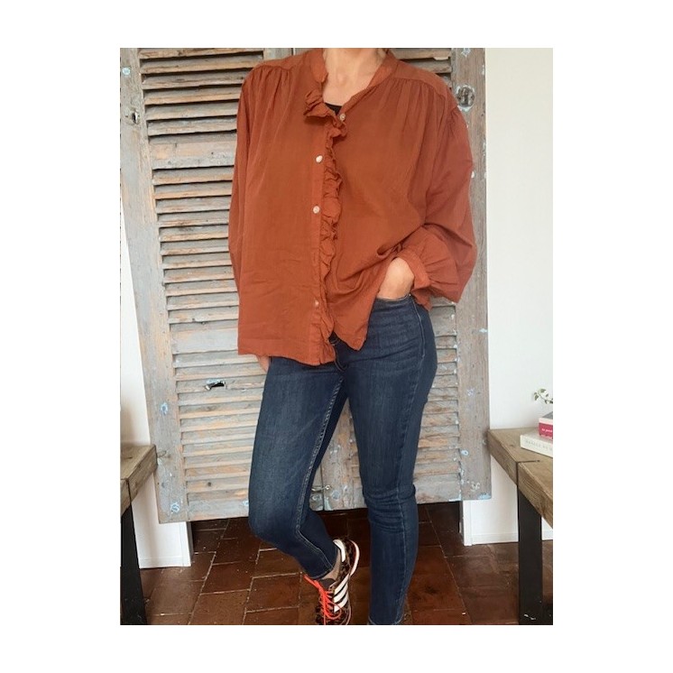Chemise terracotta femme à volant-élégante et tendance
