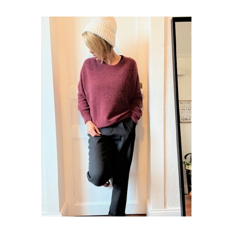 Pull en laine d'alpaga ultra doux-confort chaleur et élégance avec sa couleur bordeaux