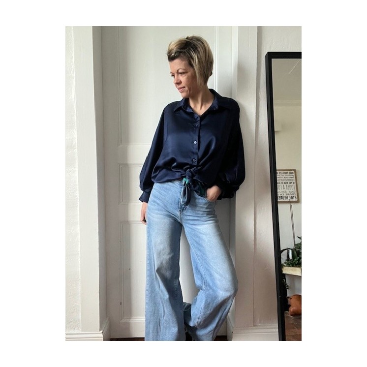 Chemise en viscose bleu marine -élégante et légère -nouveauté