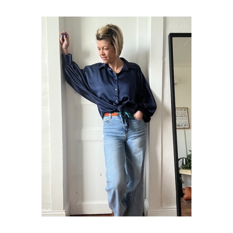 Chemise en viscose bleu marine -élégante et légère -nouveauté