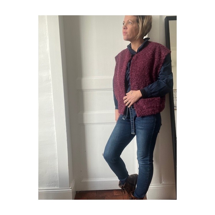 Gilet sans manches en laine bouillie bordeaux-style chic bohème