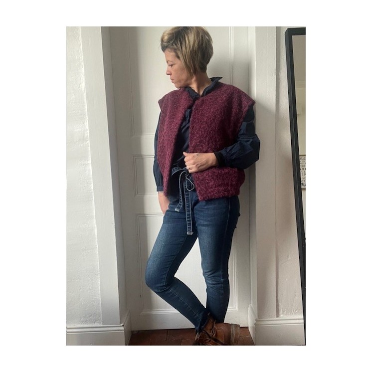 Gilet sans manches en laine bouillie bordeaux-style chic bohème
