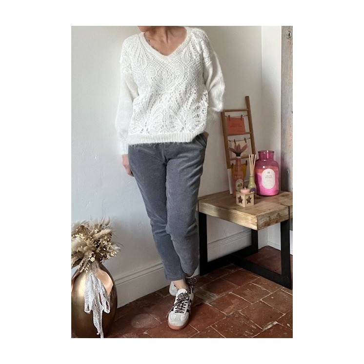 Pantalon velours Gris -confort et élégance