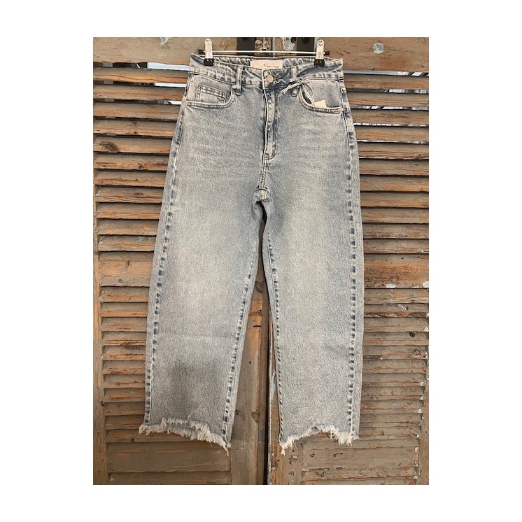 jean barrel femme -coupe ballon taille haute -style moderne et confort